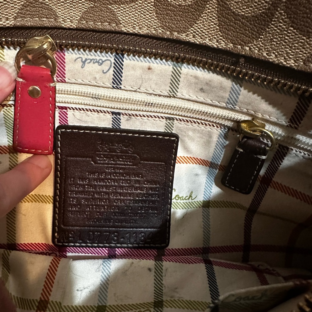 Pink Coach Purse - Picture 4 of 4